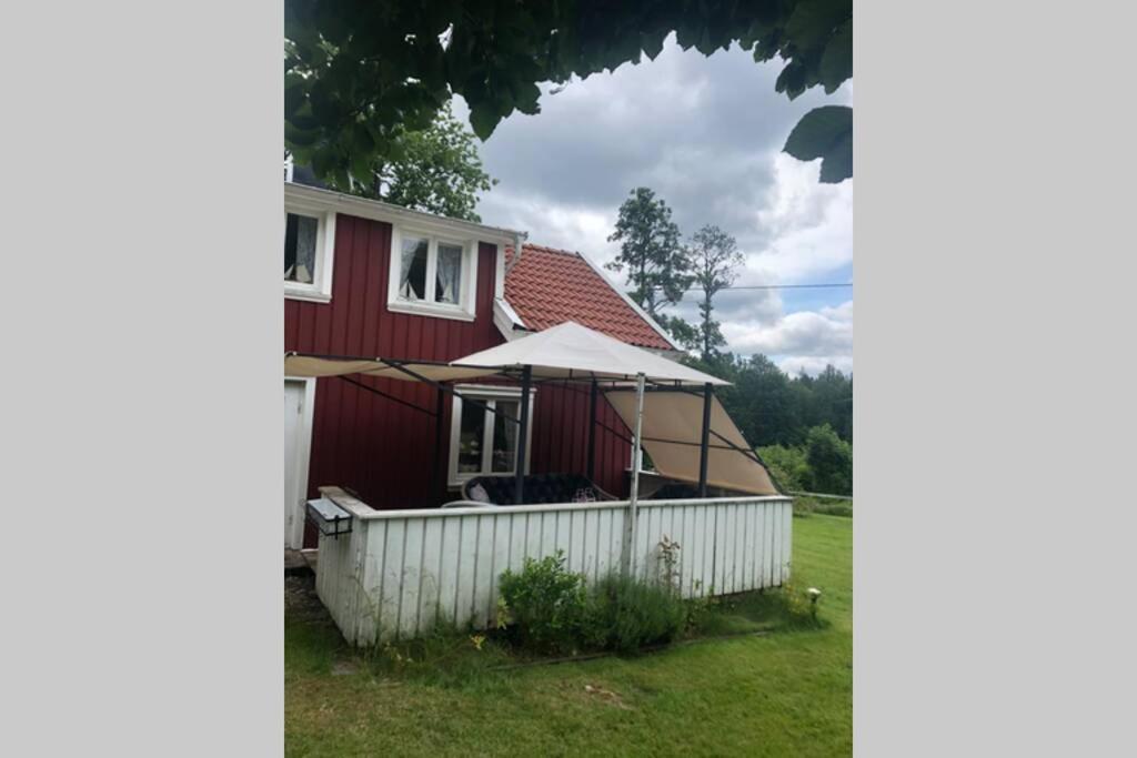 Sommarstugan Aspered Bagian luar foto